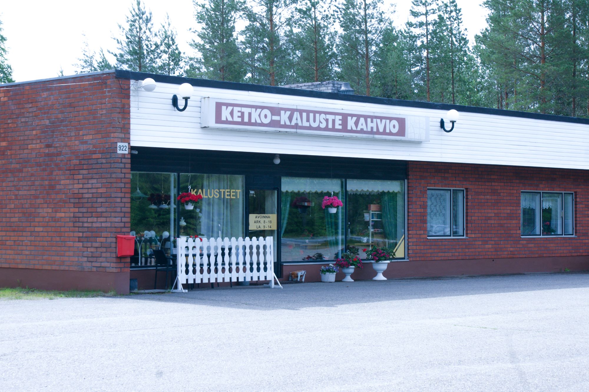 ketko-kaluste-kahvio-visit-kurikka